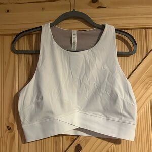 Lululemon crop with shelf bra
